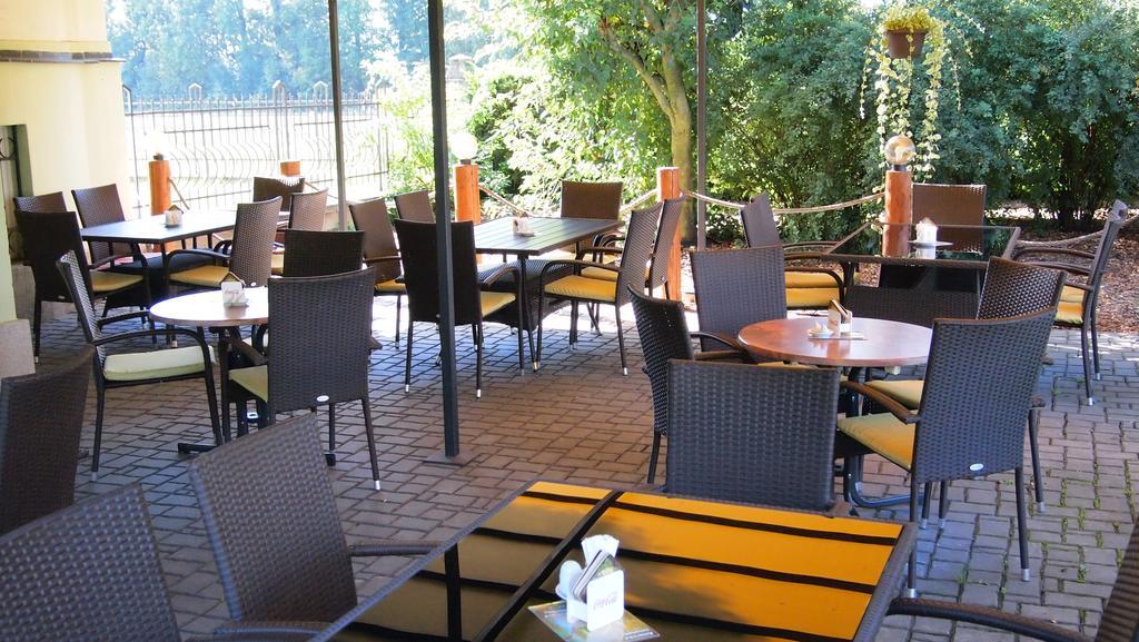 Pension Habermannova Vila Bludov  エクステリア 写真